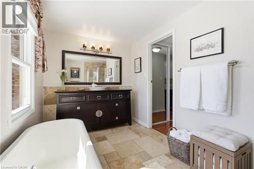 3173 Spring Creek Crescent, Mississauga, ON - Indoor Photo Showing Bathroom