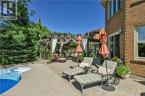 3173 Spring Creek Crescent, Mississauga, ON - Outdoor With In Ground Pool