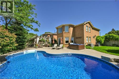 3173 Spring Creek Crescent, Mississauga, ON - Outdoor With In Ground Pool With Backyard