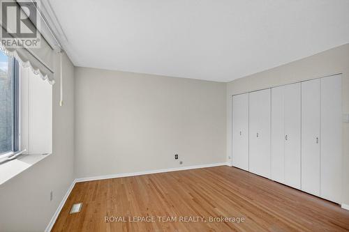 1900 Southampton Court, Ottawa, ON - Indoor Photo Showing Other Room