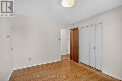 1900 Southampton Court, Ottawa, ON - Indoor Photo Showing Other Room