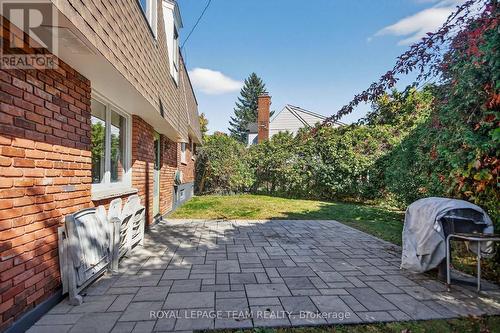 1900 Southampton Court, Ottawa, ON - Outdoor