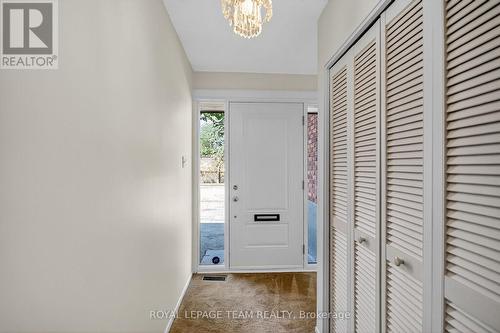 1900 Southampton Court, Ottawa, ON - Indoor Photo Showing Other Room