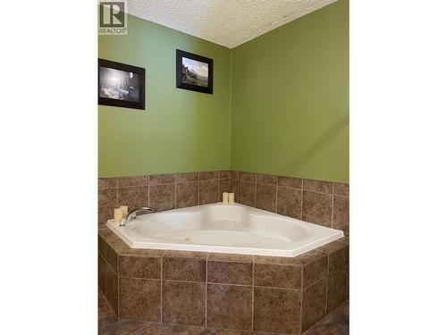 34 Pebble Drive, Fort Nelson, BC 