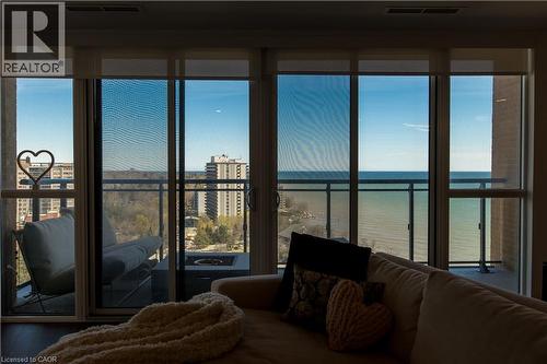 2060 Lakeshore Road Unit# 1303, Burlington, ON - Indoor With Body Of Water