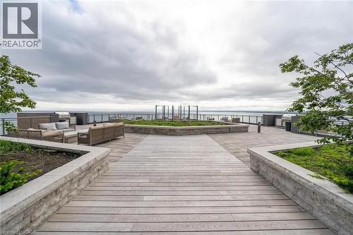 2060 Lakeshore Road Unit# 1303, Burlington, ON - Outdoor