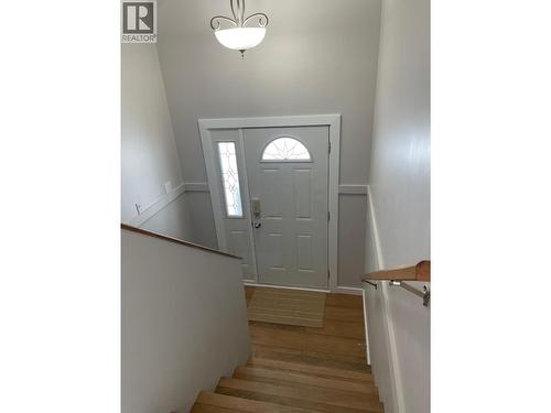 3924 E 53 Avenue, Fort Nelson, BC - Indoor Photo Showing Other Room