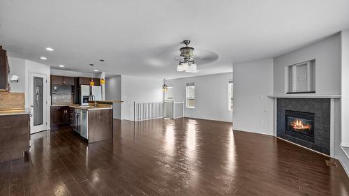 1322 Cornwall Street, Kamloops, BC - Indoor With Fireplace