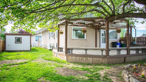 1721 Birch Street, Creston, BC - Outdoor