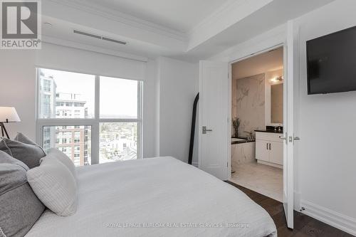 1303 - 2060 Lakeshore Road, Burlington, ON - Indoor Photo Showing Bedroom