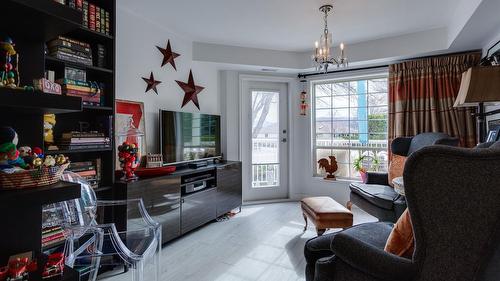 113-2350 Stillingfleet Road, Kelowna, BC - Indoor