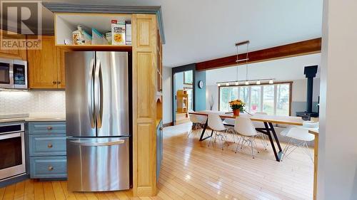 200 Watson Rd, Echo Bay, ON - Indoor Photo Showing Kitchen With Upgraded Kitchen