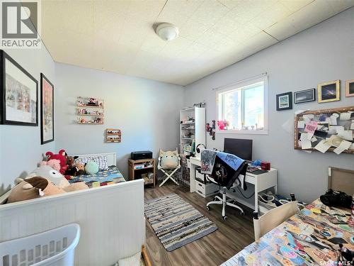 311 5Th Avenue E, Melville, SK - Indoor Photo Showing Bedroom