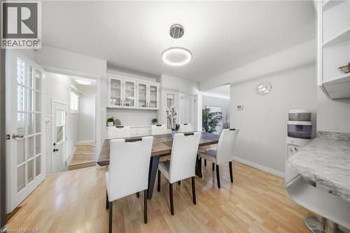 71 Pinecrest Drive, Kitchener, ON - Indoor Photo Showing Dining Room