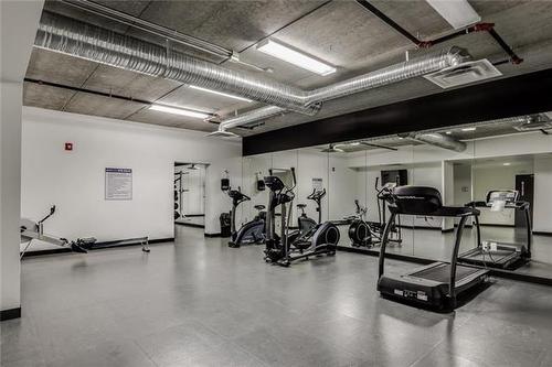 604 311 Hargrave Street, Winnipeg, MB - Indoor Photo Showing Gym Room
