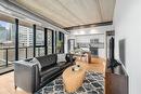 604 311 Hargrave Street, Winnipeg, MB  - Indoor Photo Showing Living Room 