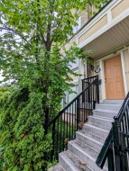 19-4861 Halfmoon Grove SMississauga, ON L5M 7P7