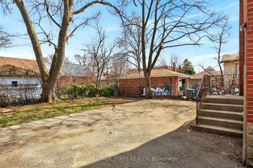 33 East 34Th Street, Hamilton, ON - Outdoor