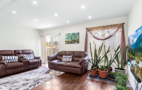 490 Orange Walk Crescent, Mississauga, ON 