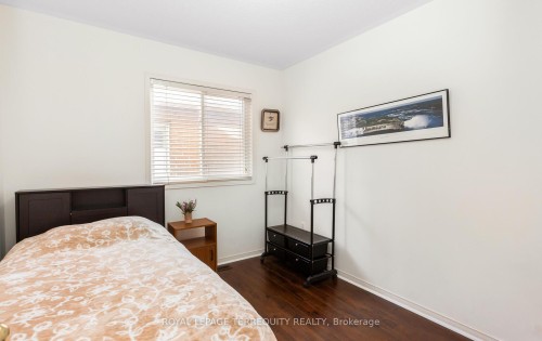 490 Orange Walk Crescent, Mississauga, ON 