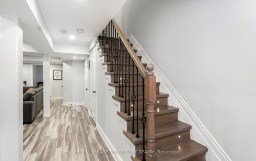 490 Orange Walk Crescent, Mississauga, ON 