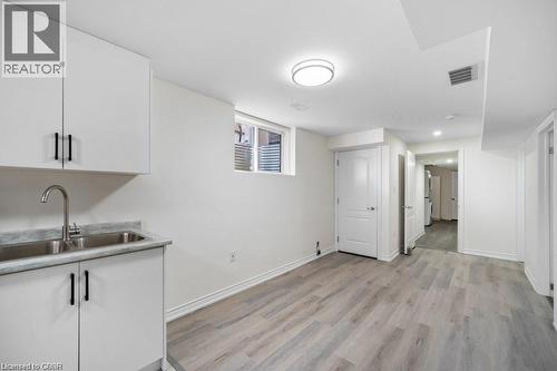 78 Couling Crescent, Guelph, ON - Indoor Photo Showing Kitchen With Double Sink