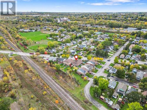 B - 393 Glendale Avenue, St. Catharines (Secord Woods), ON - Outdoor With View