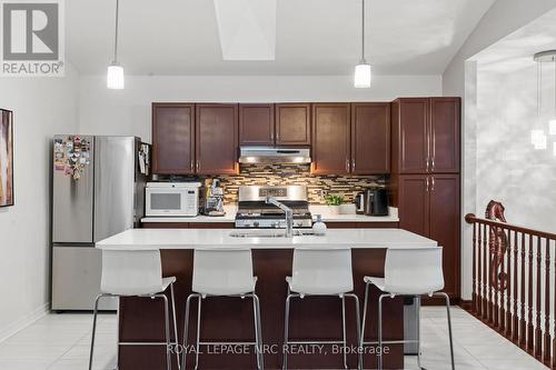 B - 393 Glendale Avenue, St. Catharines (Secord Woods), ON - Indoor Photo Showing Kitchen
