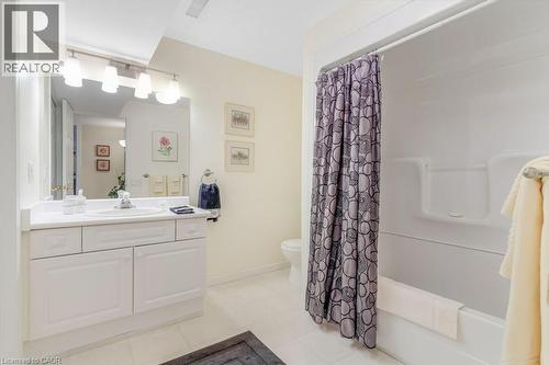 369 George Street N Unit# 2, Cambridge, ON - Indoor Photo Showing Bathroom