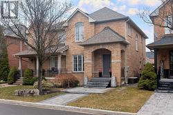 33 LA NEVE AVENUE Vaughan, ON L4H 1M4