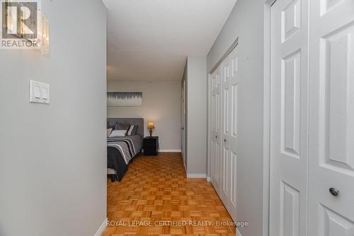 1431 Harmsworth Square, Oakville, ON - Indoor Photo Showing Other Room
