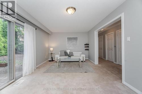 1431 Harmsworth Square, Oakville, ON - Indoor
