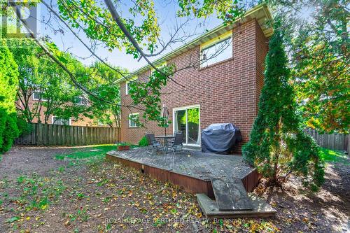 1431 Harmsworth Square, Oakville, ON - Outdoor