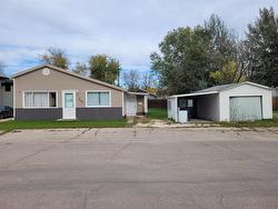 202 6th Avenue NE Portage La Prairie, MB R1N 0B8