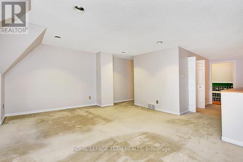 121 Elm Street, Ottawa, ON - Indoor Photo Showing Other Room