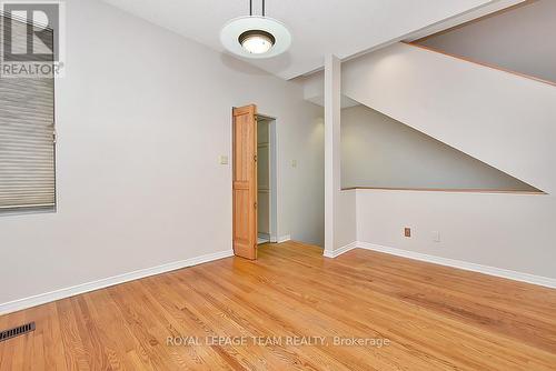 121 Elm Street, Ottawa, ON - Indoor Photo Showing Other Room