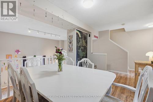 18 Chapman Court, London North (North I), ON - Indoor Photo Showing Dining Room