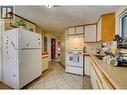 934 Westminster Avenue, Kamloops, BC  - Indoor Photo Showing Kitchen 