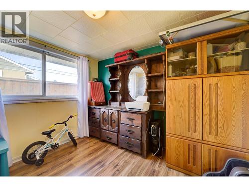 934 Westminster Avenue, Kamloops, BC - Indoor