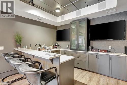 618 King Street W, Kitchener, ON 