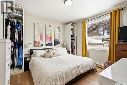 2075 Pasqua Street, Regina, SK - Indoor Photo Showing Bedroom