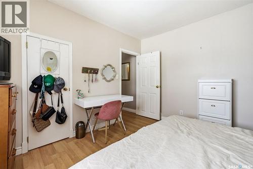 2075 Pasqua Street, Regina, SK - Indoor Photo Showing Bedroom