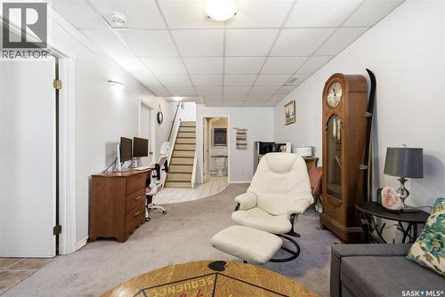 2075 Pasqua Street, Regina, SK - Indoor