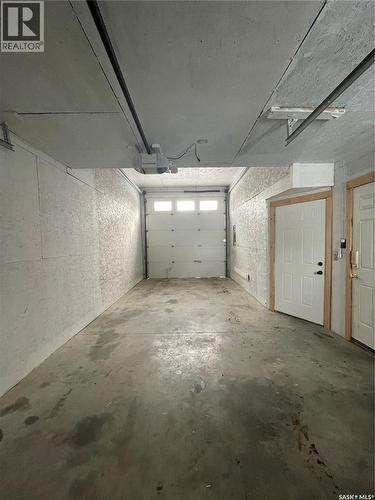 608 Whyte Street, Loreburn, SK - Indoor Photo Showing Garage