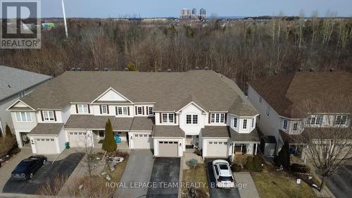 19 FIELDBERRY PRIVATE  Ottawa, ON K2J 5E7
