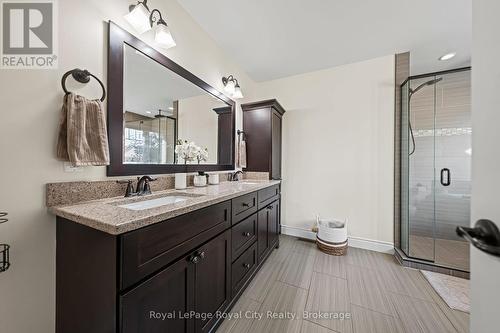 5 pc Ensuite Bathroom - 103 Marshall Heights Road, West Grey, ON - Indoor Photo Showing Bathroom