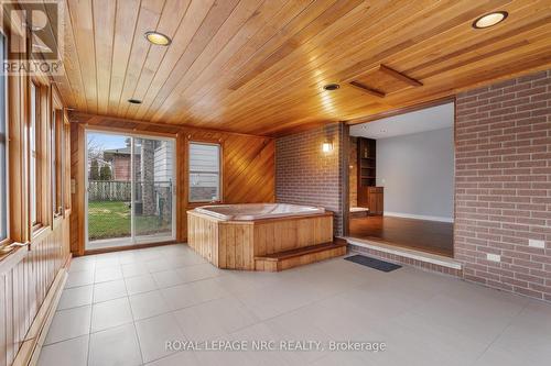 Built-in hot tub - 64 Adel Drive, St. Catharines (Carlton/Bunting), ON -  Photo Showing Other Room