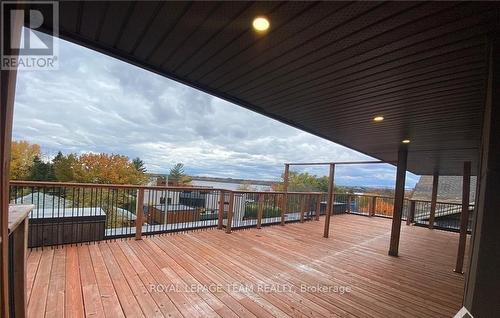 289 Kirchoffer Avenue, Ottawa, ON - Outdoor With Deck Patio Veranda With Exterior