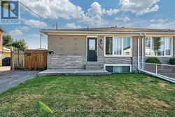 UPPER - 362 ROSEDALE DRIVE Whitby, ON L1N 1Z4