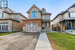 129 PASSCHENDAELE STREET N Woodstock (Woodstock - North), ON N4T 0J3